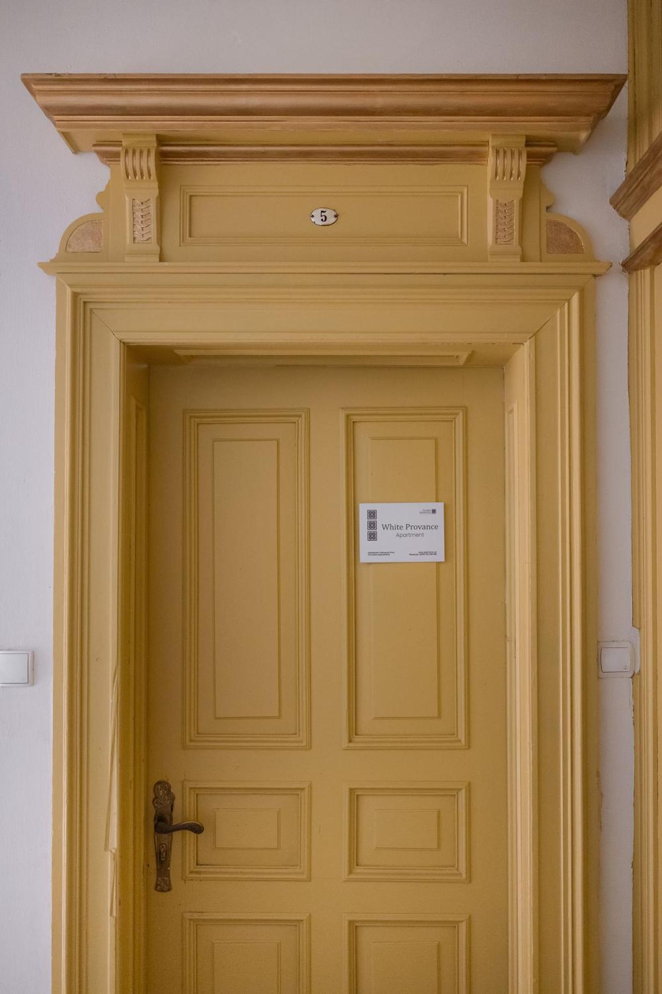 White Provance Apartment Stary Toruń Buitenkant foto